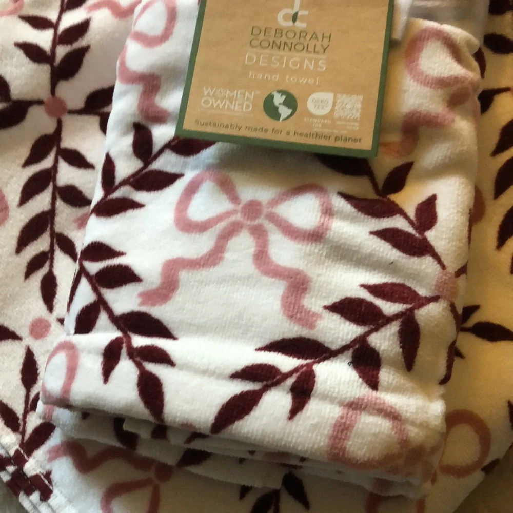 Deborah Connolly BOWS Bath and Hand Towels